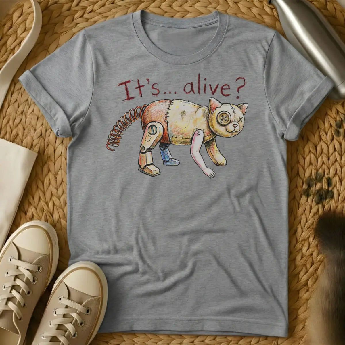 It's Alive Sci-Fi Horror Shirt - Gray Cat T-Shirt