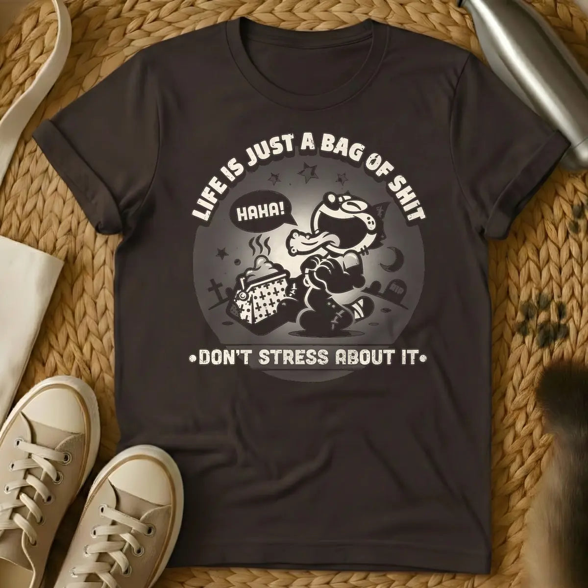 Dark Chocolate - t-shirt T-Shirt with Cat Graphic