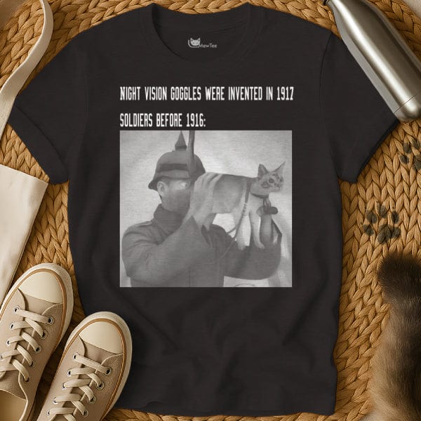 MewTee Black / S History Shirt
