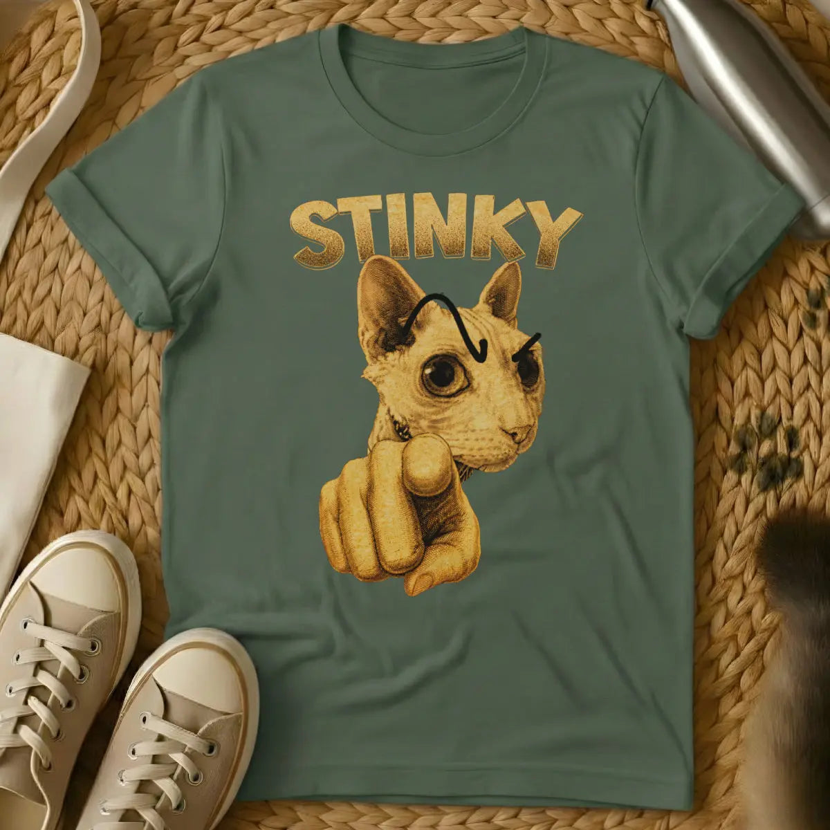 Stinky Cat Pointing Shirt - Military Green Cat T-Shirt