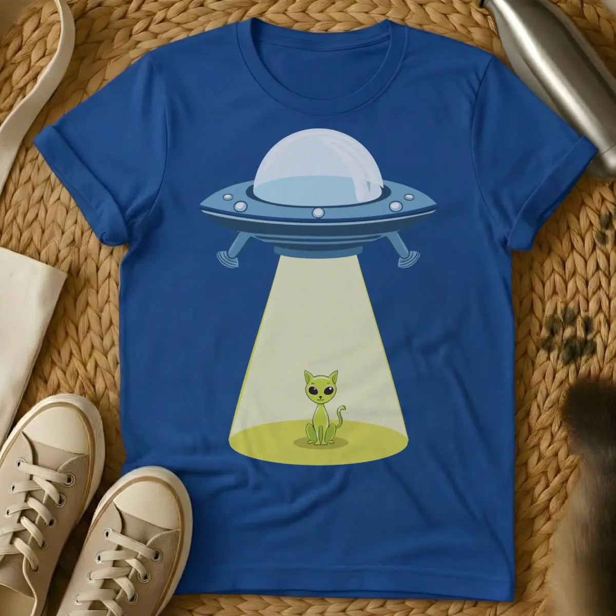 Alien Cat Shirt - Blue T-Shirt - conspiracy theory cat, cosmic feline, extraterrestrial pet