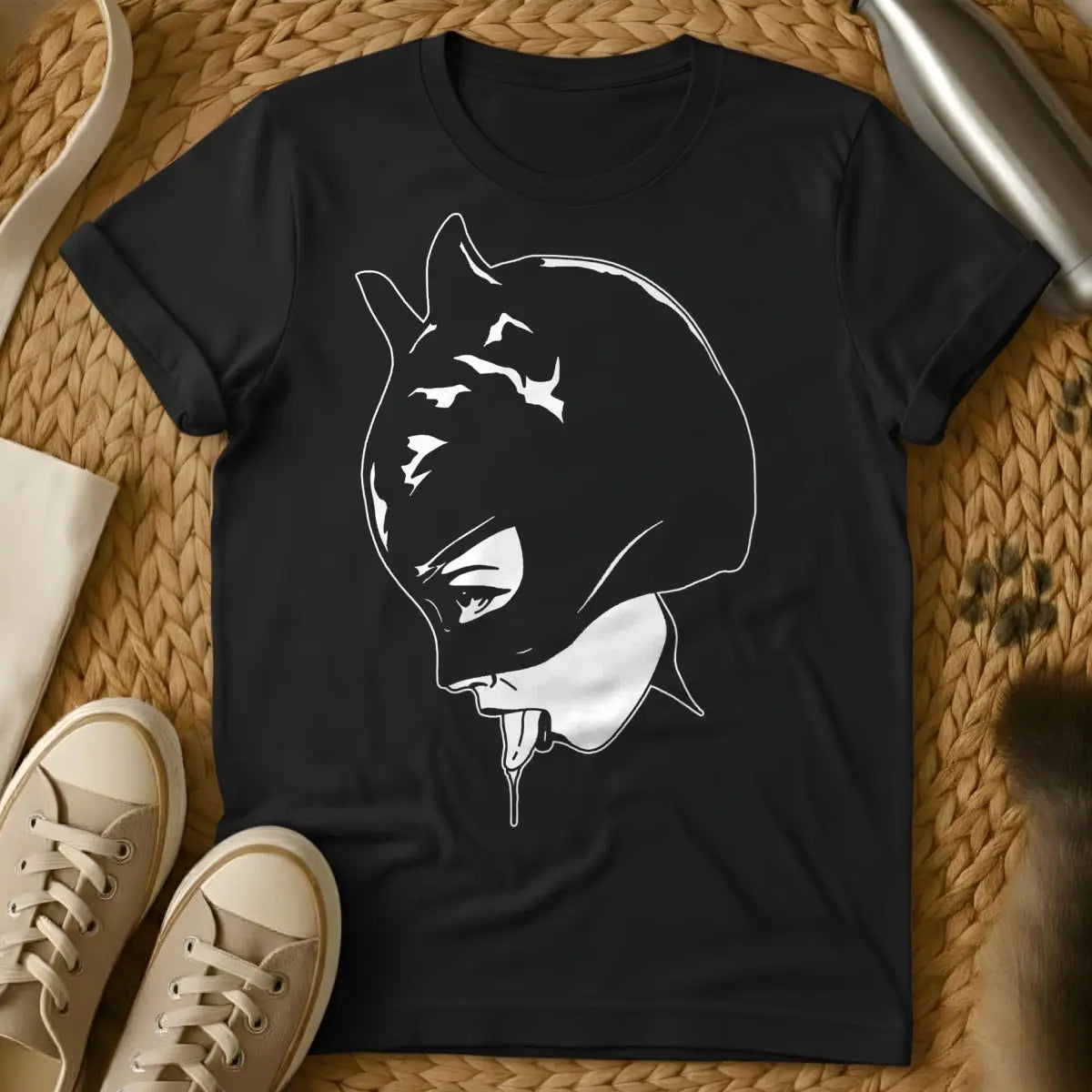 Catwoman Cat Shirt - Black T-Shirt - anti-hero pet, comic character reimagined, dc comics feline
