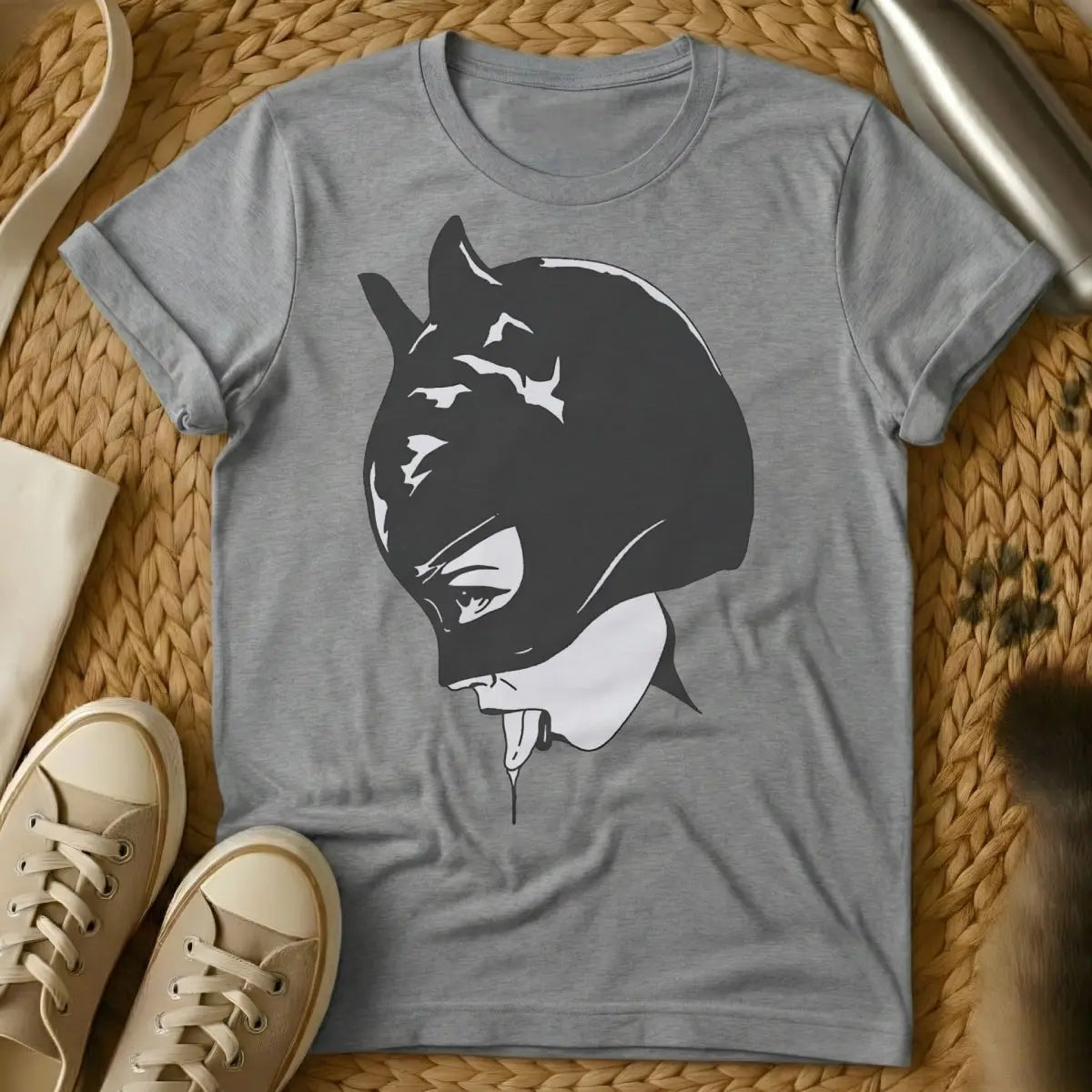 Catwoman Cat Shirt - Gray T-Shirt - anti-hero pet, comic character reimagined, dc comics feline